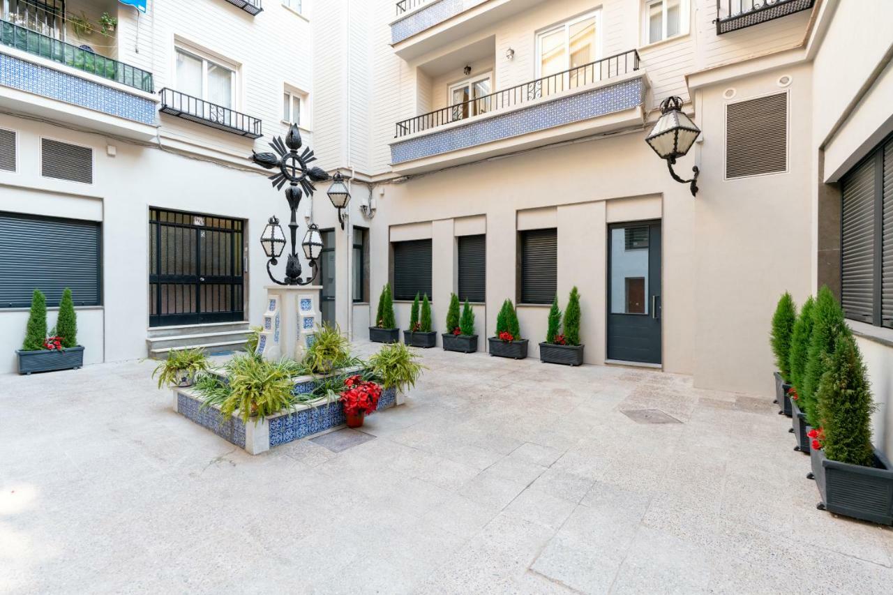 Unique Homes Las Setas, Plaza De San Pedro 6 Pax Seville Luaran gambar